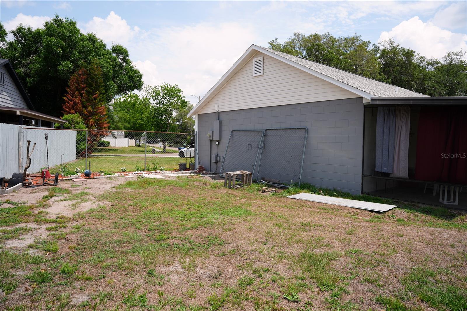 Image 31 of 33 For 9705 Lingwood Trail