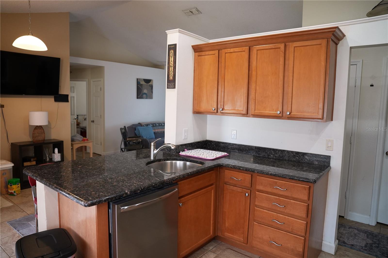 Image 5 of 33 For 9705 Lingwood Trail