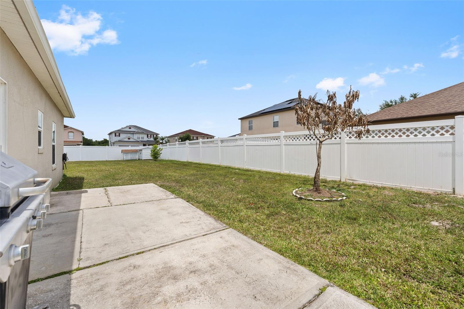 Image 9 of 45 For 831 Neptune Pointe Lane