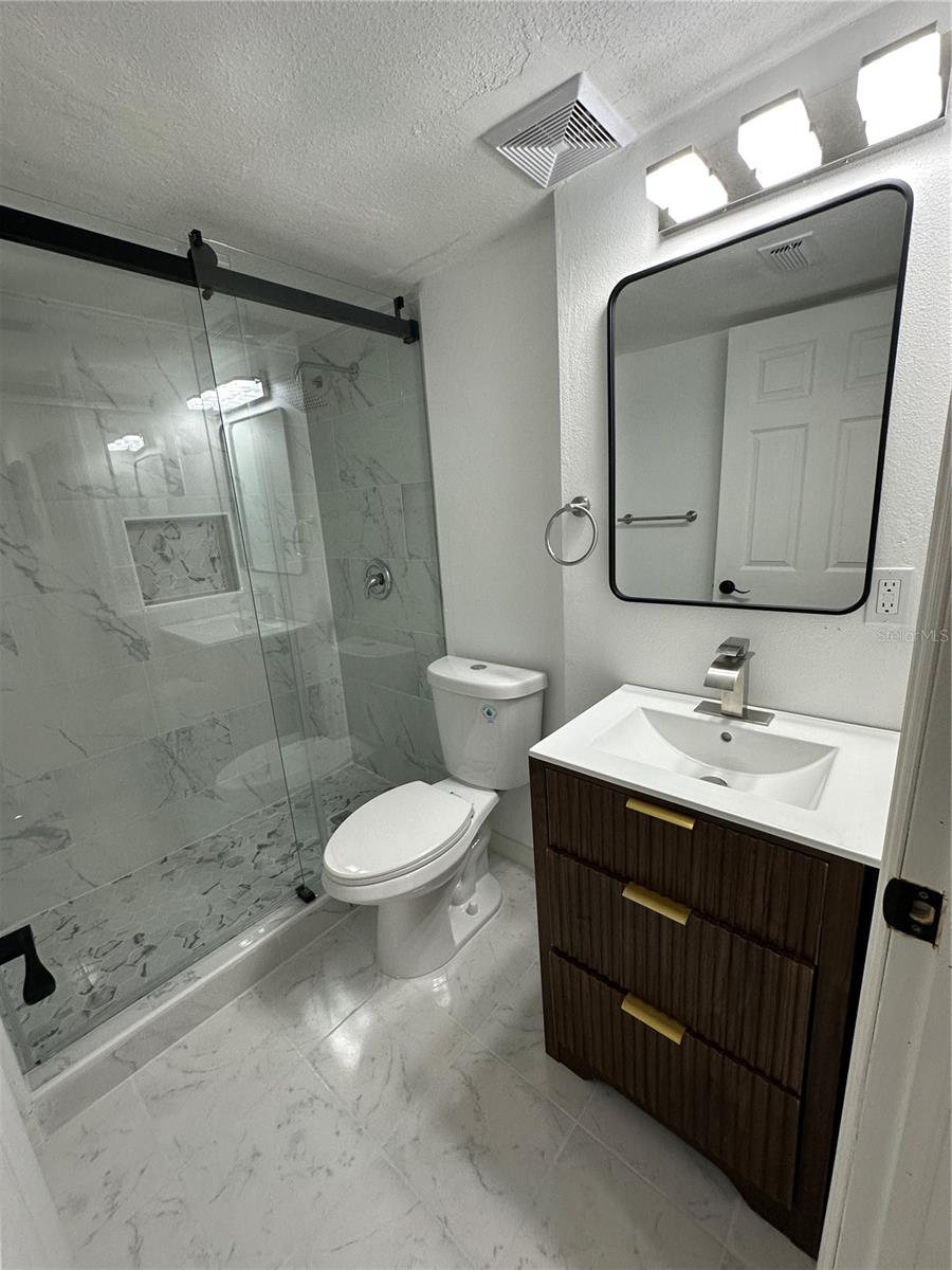 Image 10 of 12 For 6077 Village Circle 6077