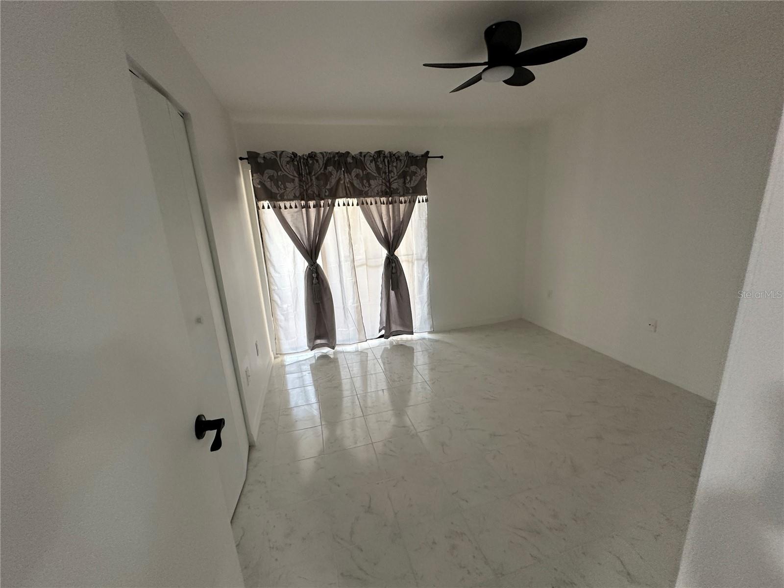 Image 12 of 12 For 6077 Village Circle 6077