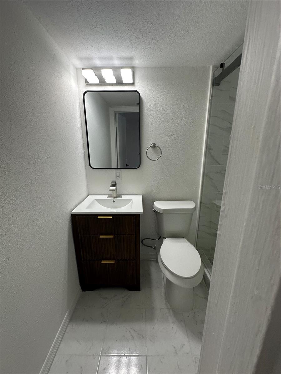 Image 3 of 12 For 6077 Village Circle 6077