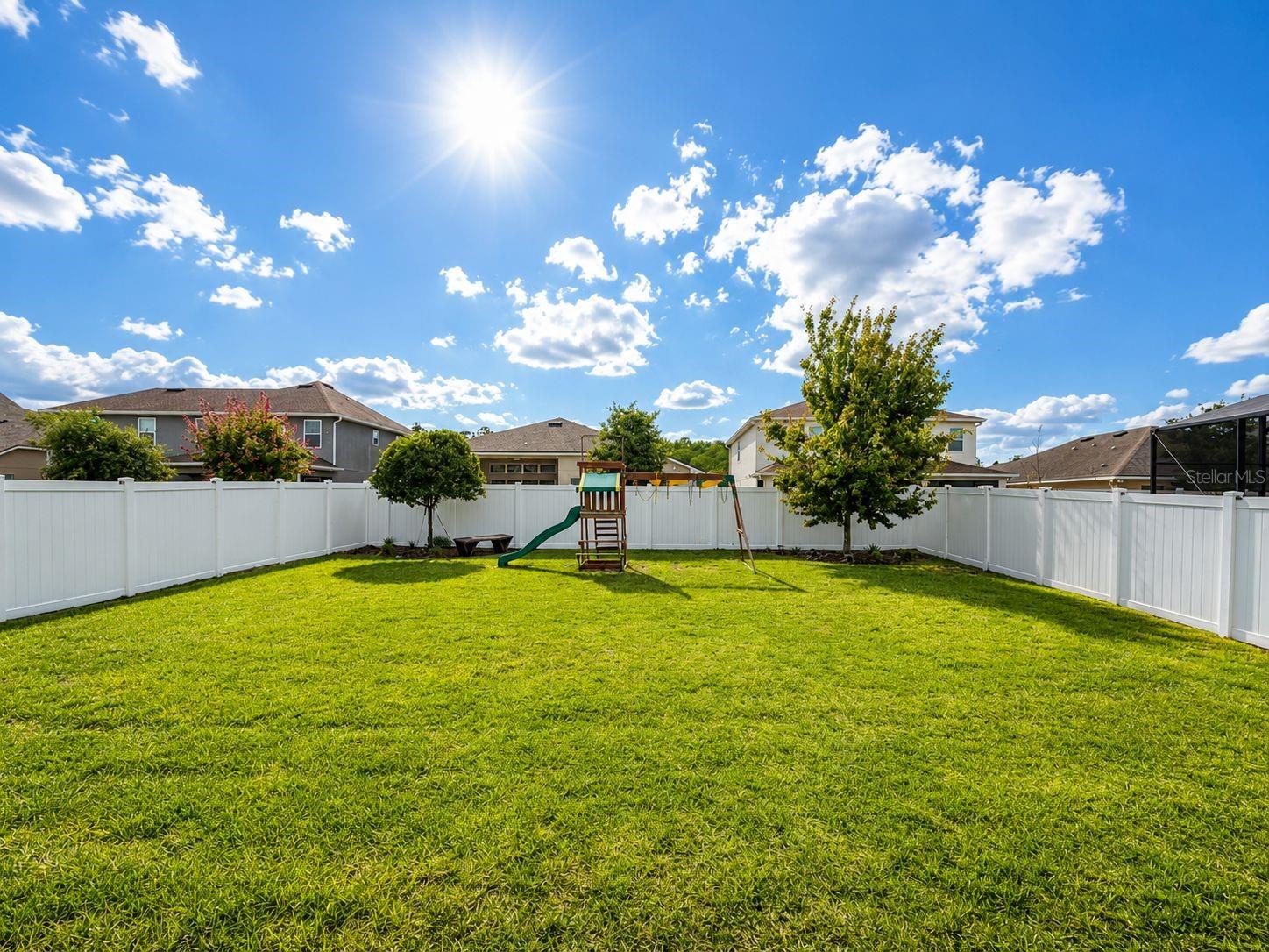 Image 17 of 21 For 8948 Exploration Avenue