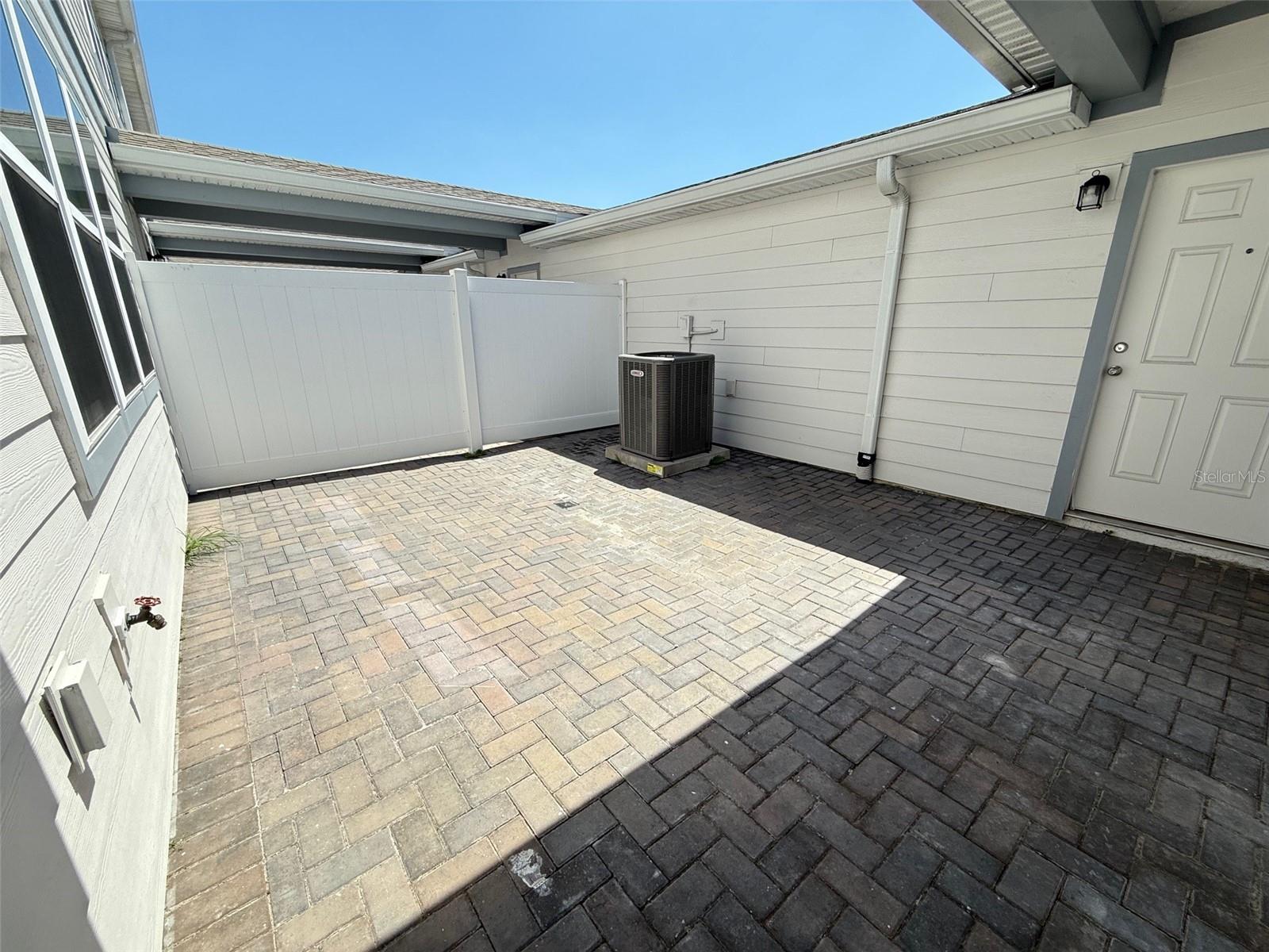 Image 17 of 19 For 9732 Brown Burrow Street