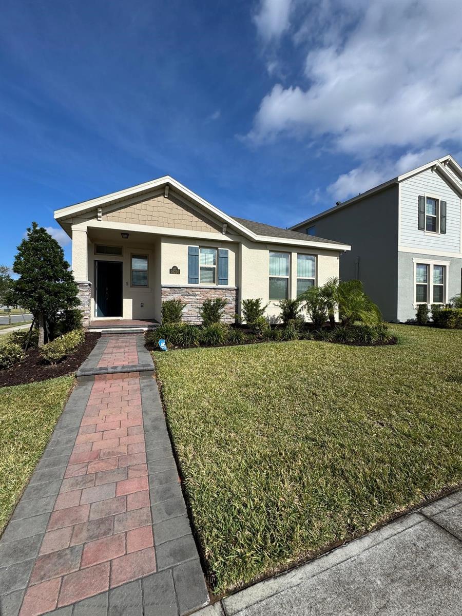 Image 2 of 42 For 16236 Carraway Bay Alley