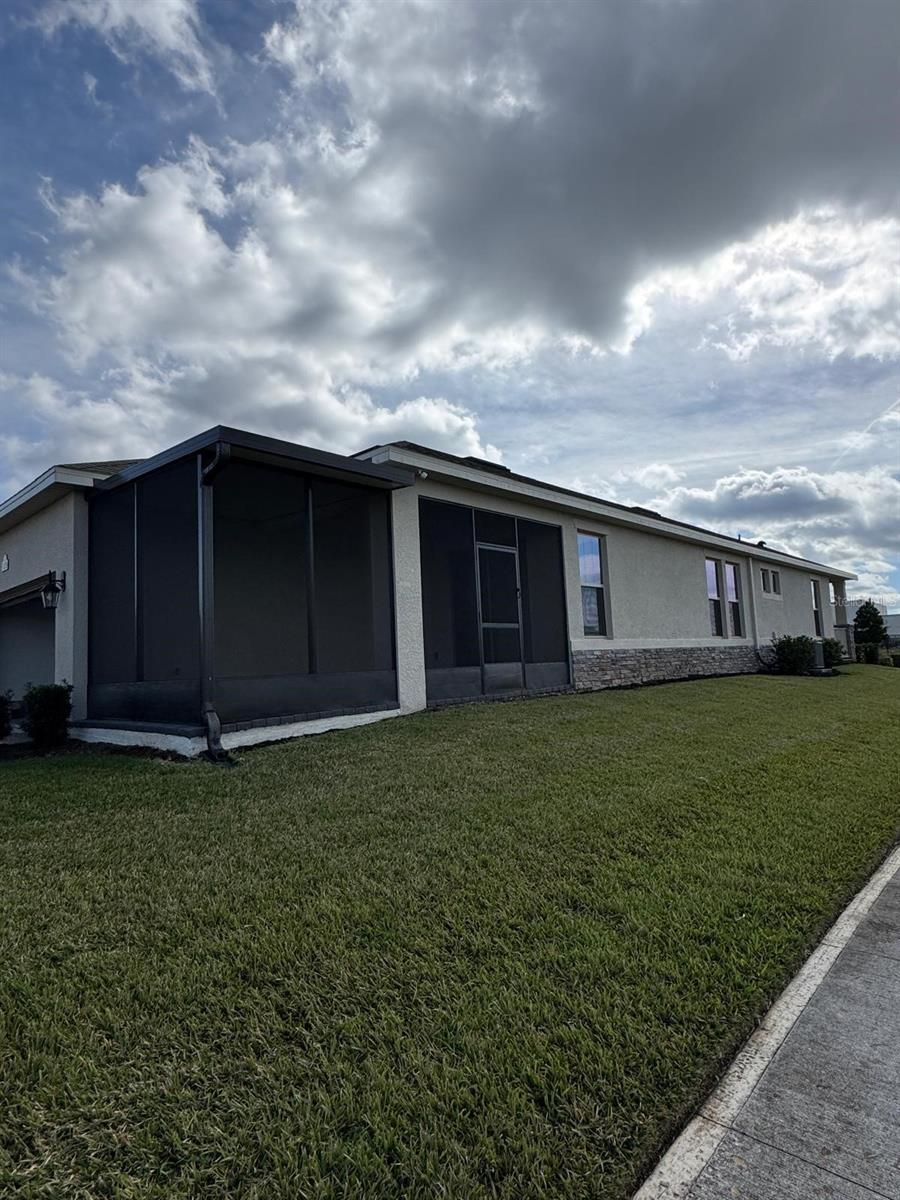 Image 38 of 42 For 16236 Carraway Bay Alley