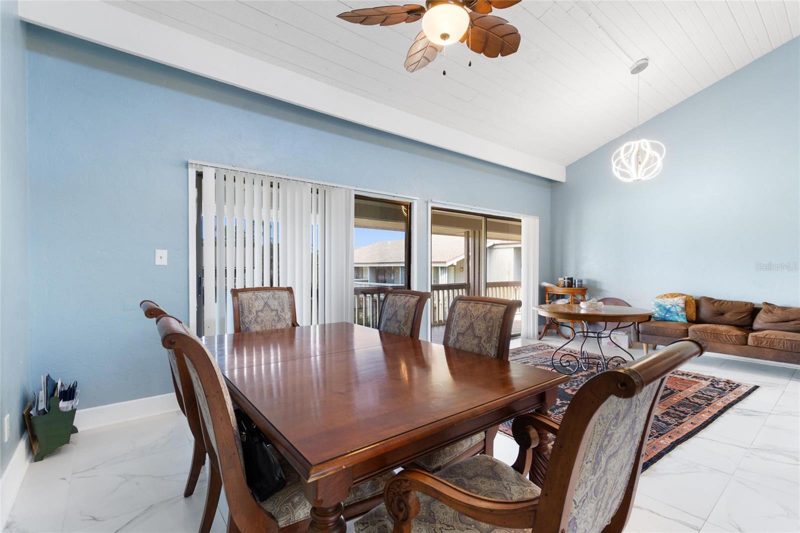 Image 15 of 26 For 907 Tennis Way 3147-8