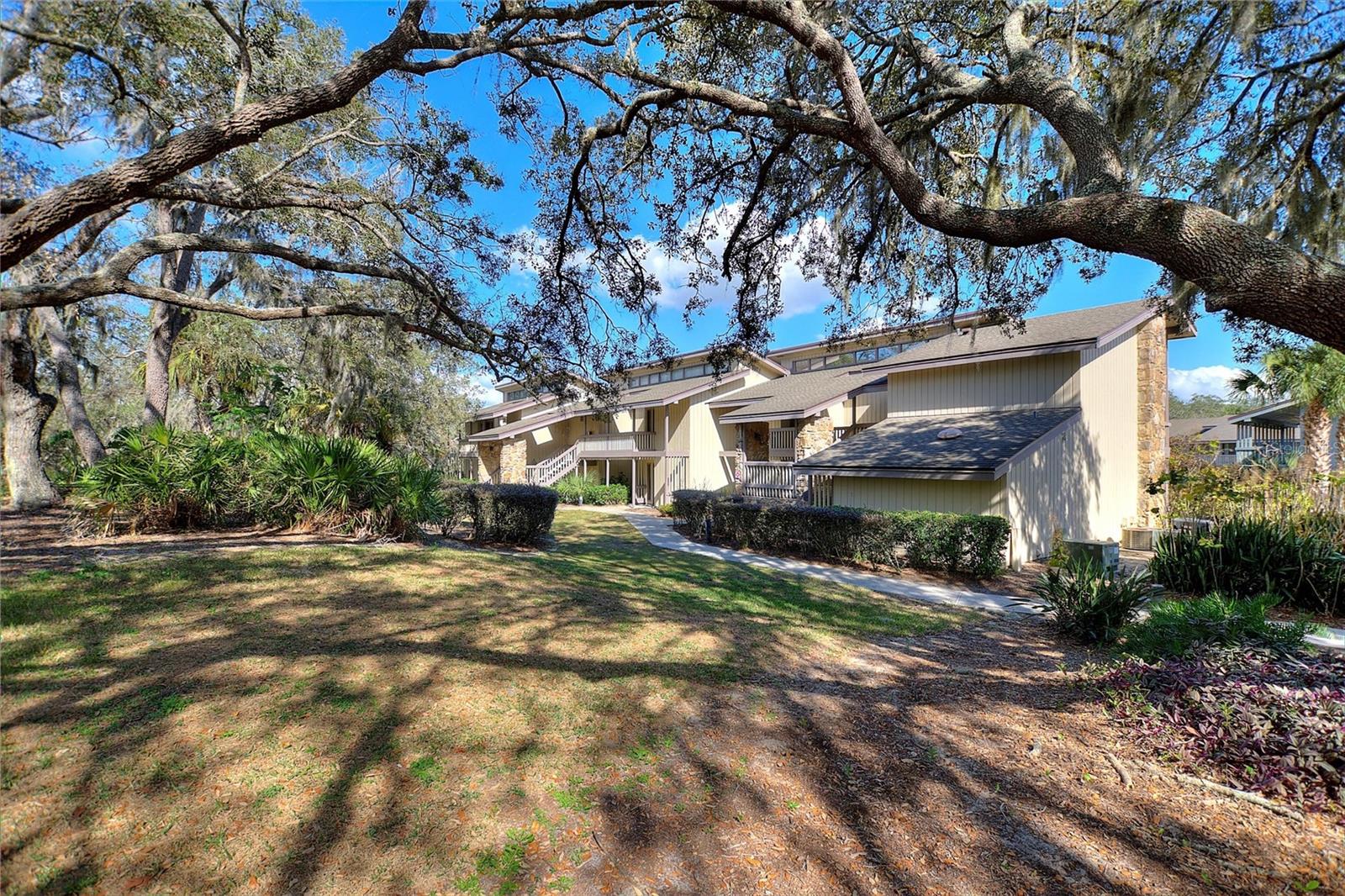 Image 16 of 26 For 907 Tennis Way 3147-8