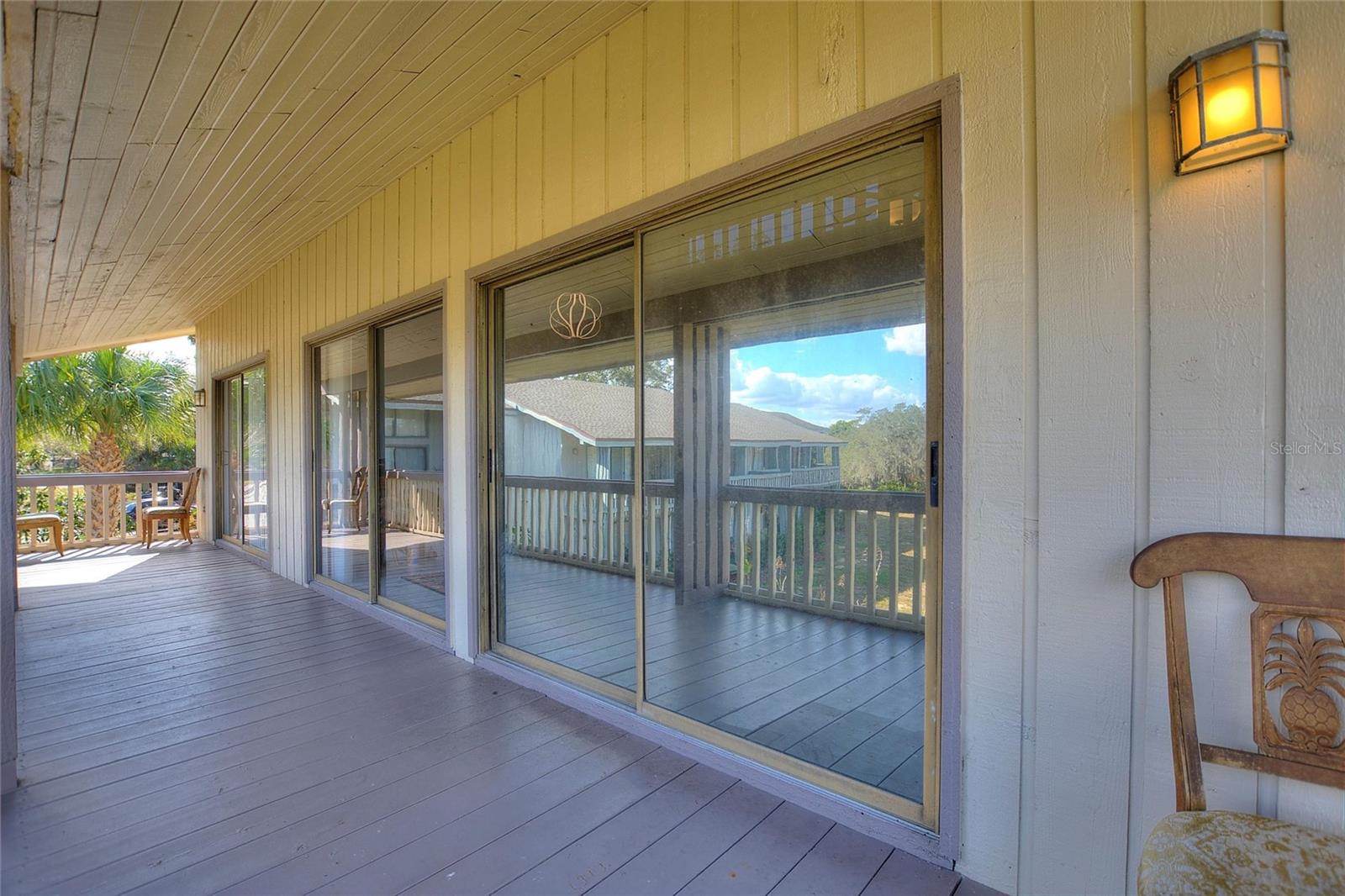 Image 20 of 26 For 907 Tennis Way 3147-8