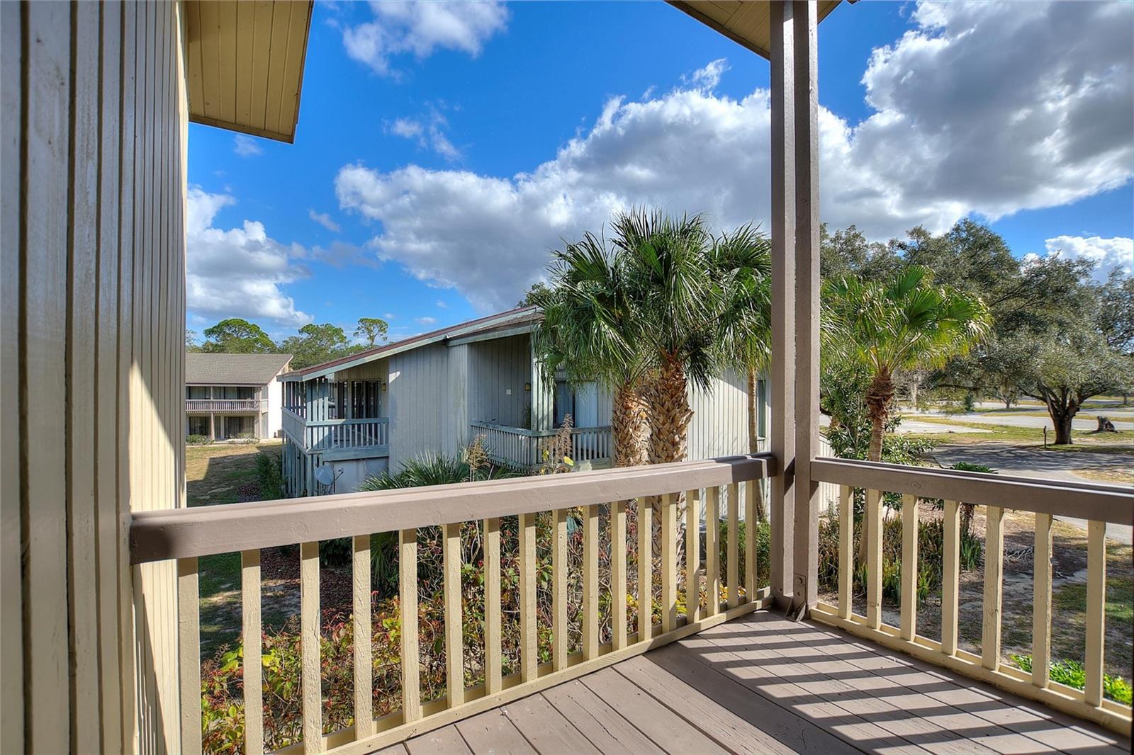 Image 24 of 26 For 907 Tennis Way 3147-8