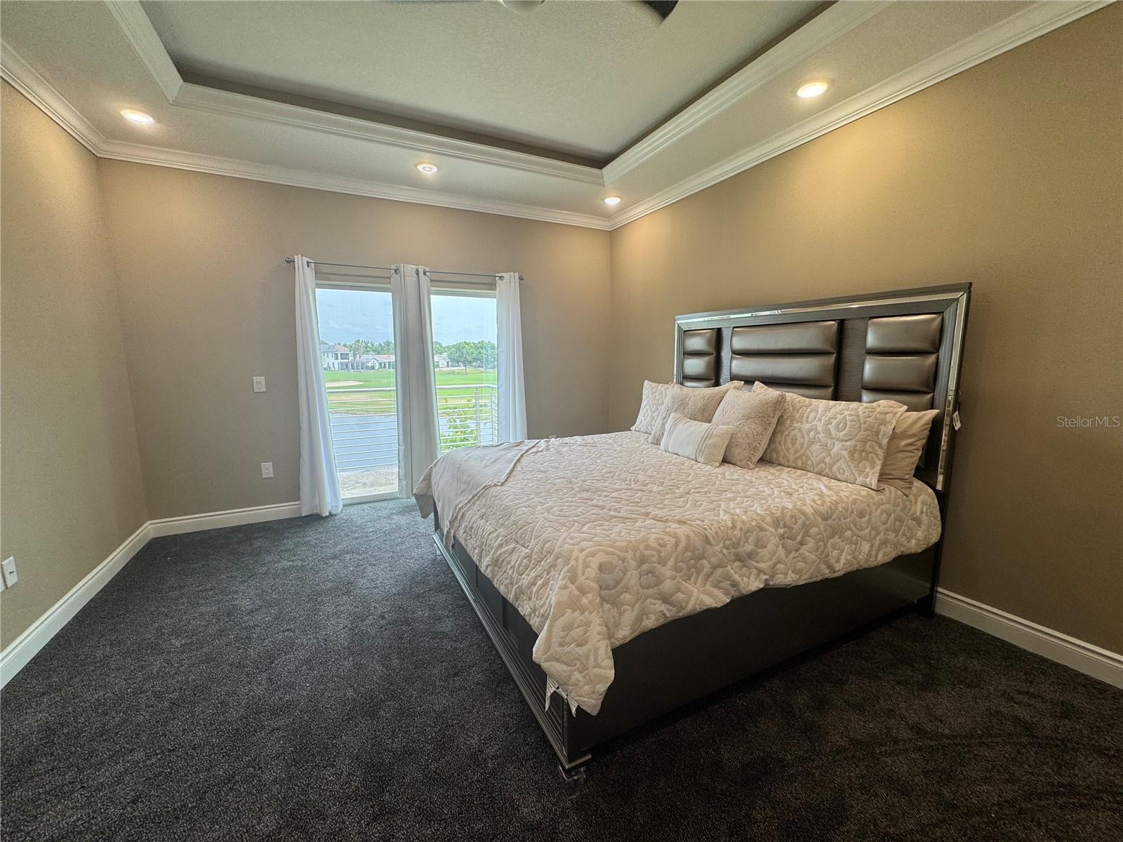 Image 17 of 32 For 2037 Greenbriar Terrace