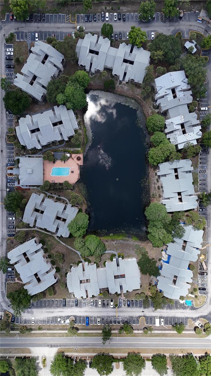 Image 15 of 18 For 1916 Lake Atriums Circle 44