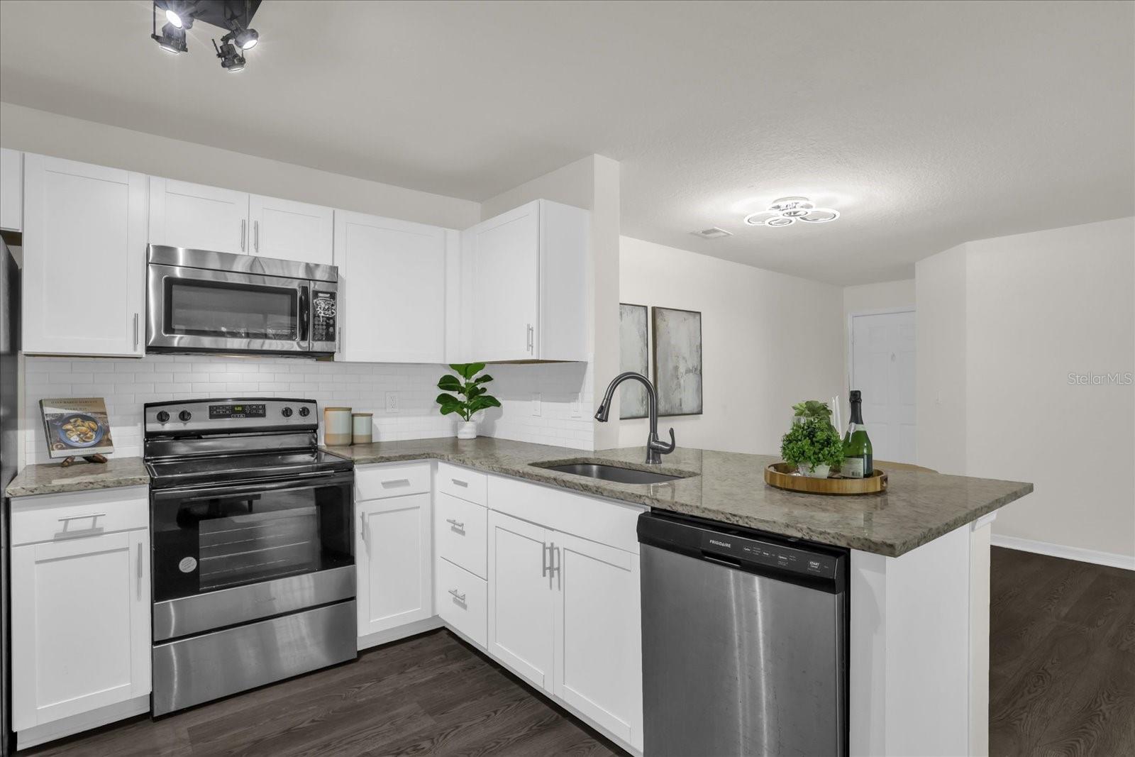 Image 11 of 26 For 7606 Pissarro Drive 14204