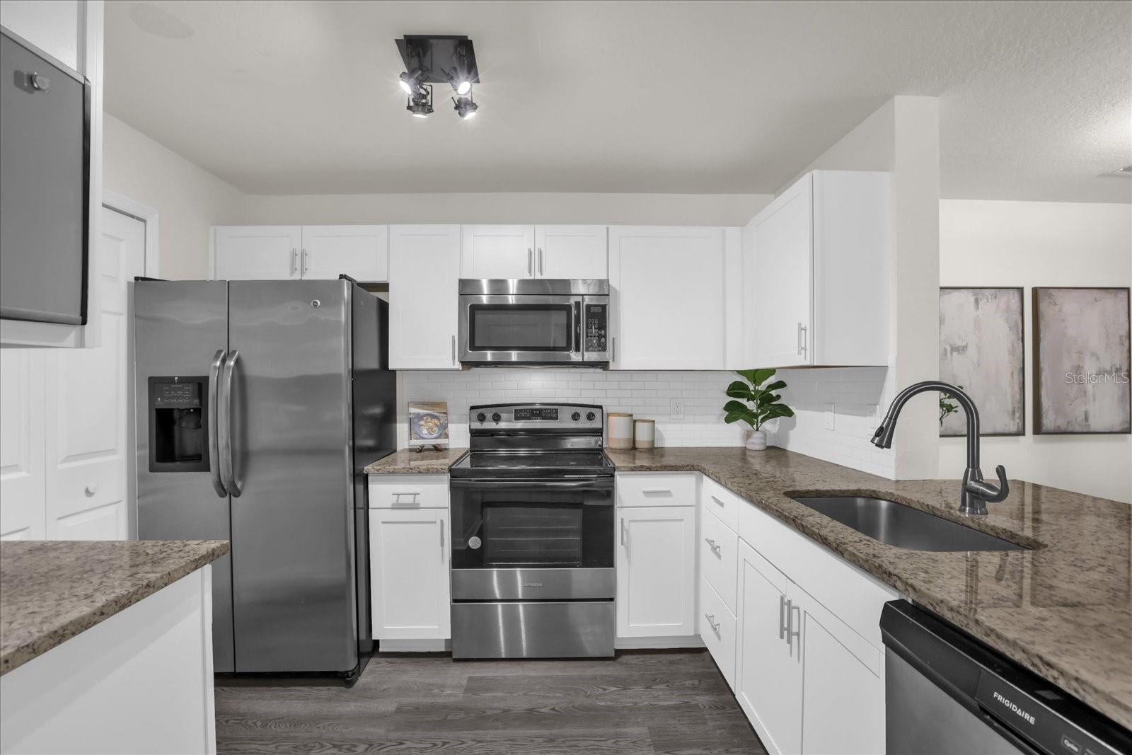 Image 9 of 26 For 7606 Pissarro Drive 14204