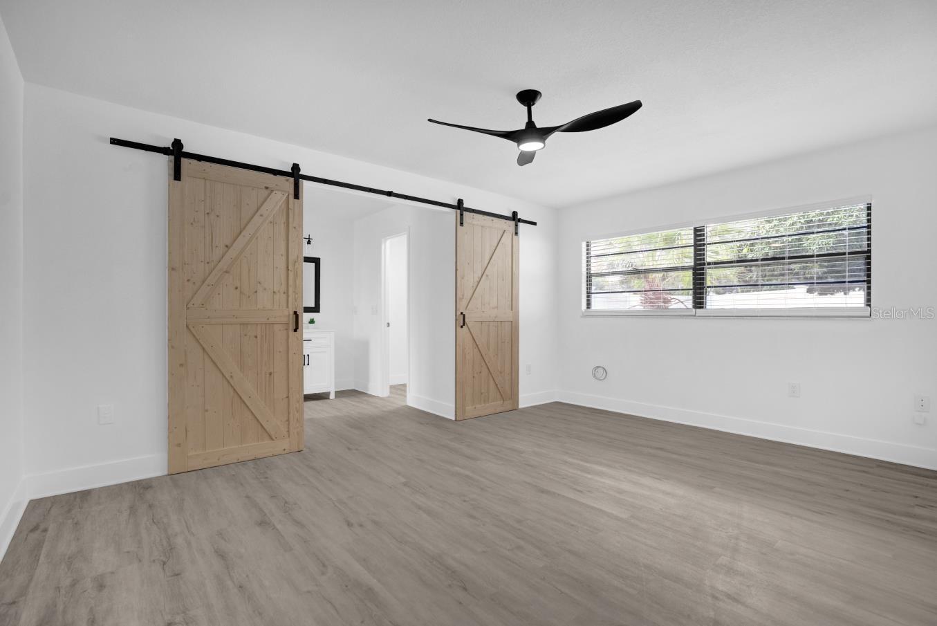 Image 15 of 33 For 8241 Caraway Drive