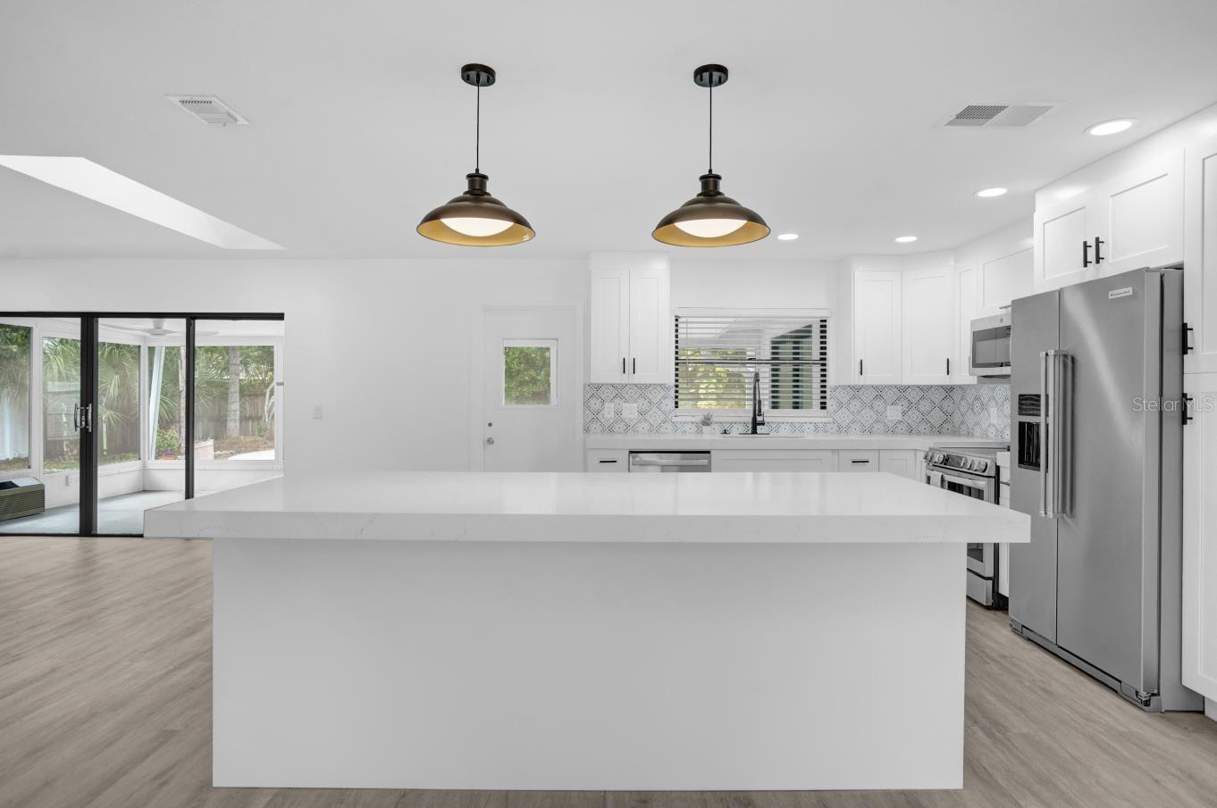 Image 8 of 33 For 8241 Caraway Drive