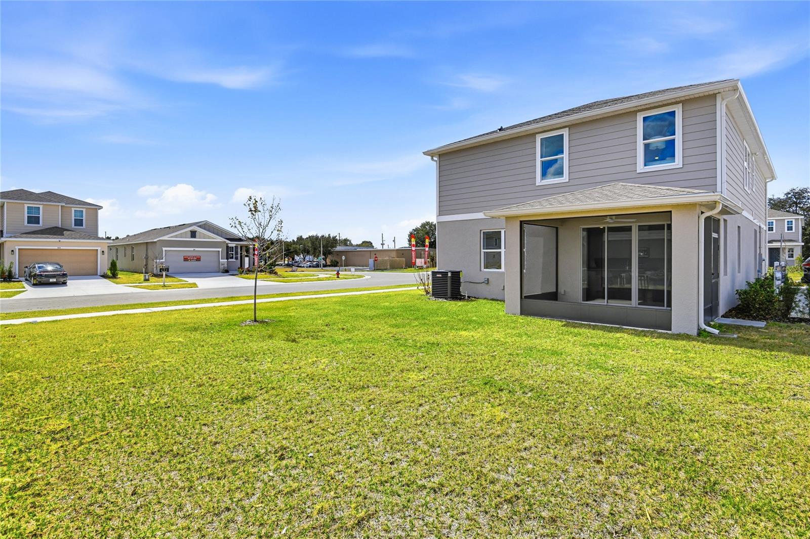 Image 19 of 19 For 2529 29th Lane E