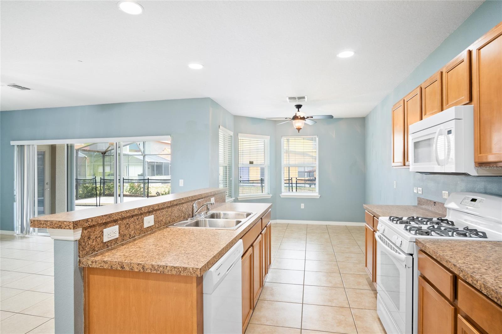 Image 10 of 56 For 118 Miro Drive