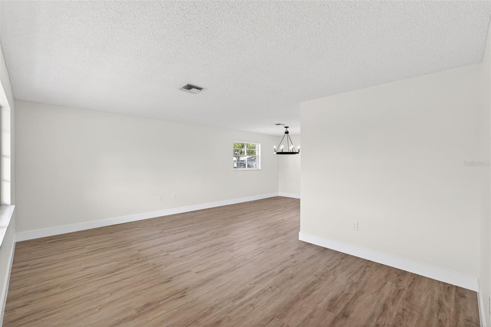 Image 11 of 20 For 180 Florida Boulevard