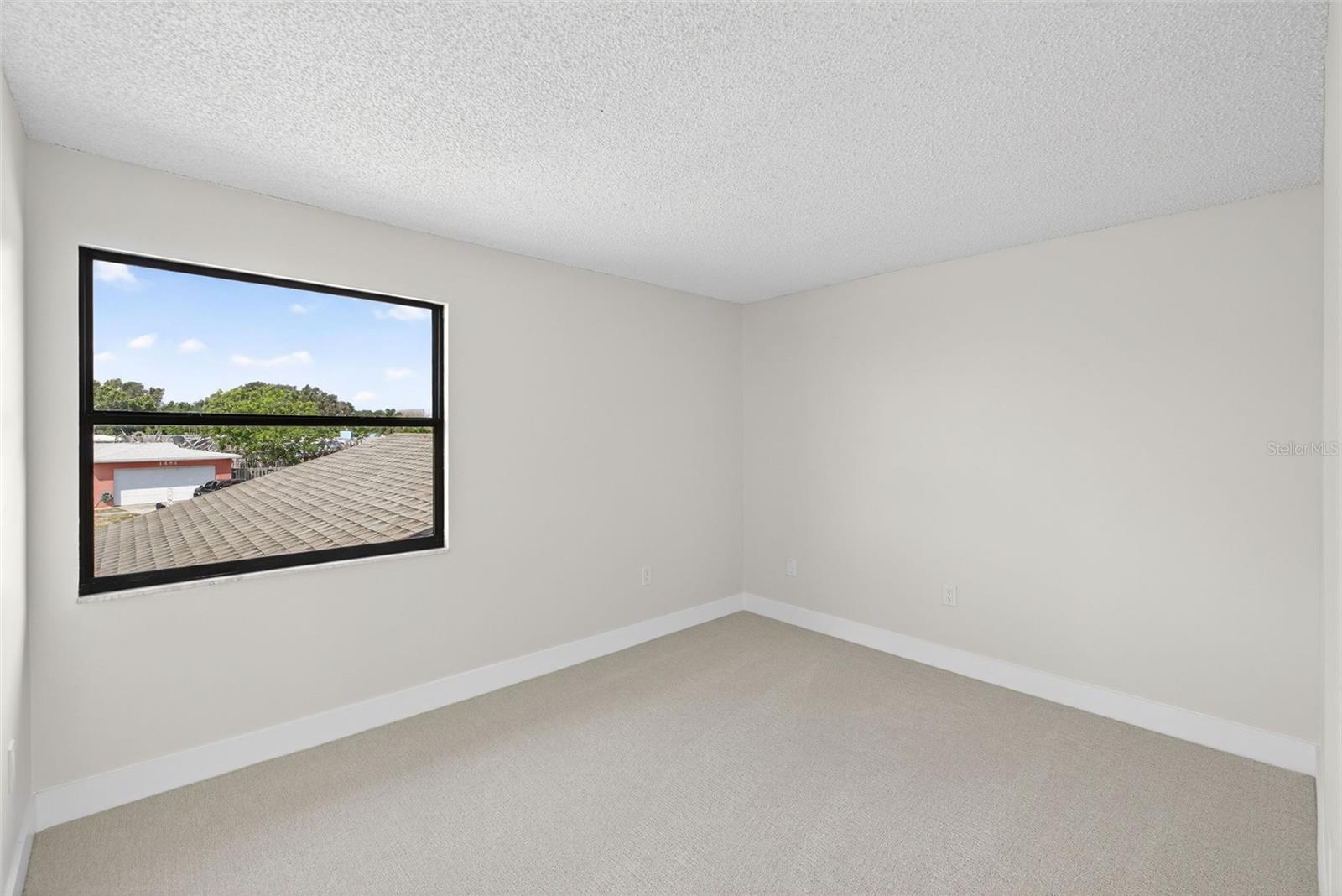 Image 17 of 20 For 180 Florida Boulevard