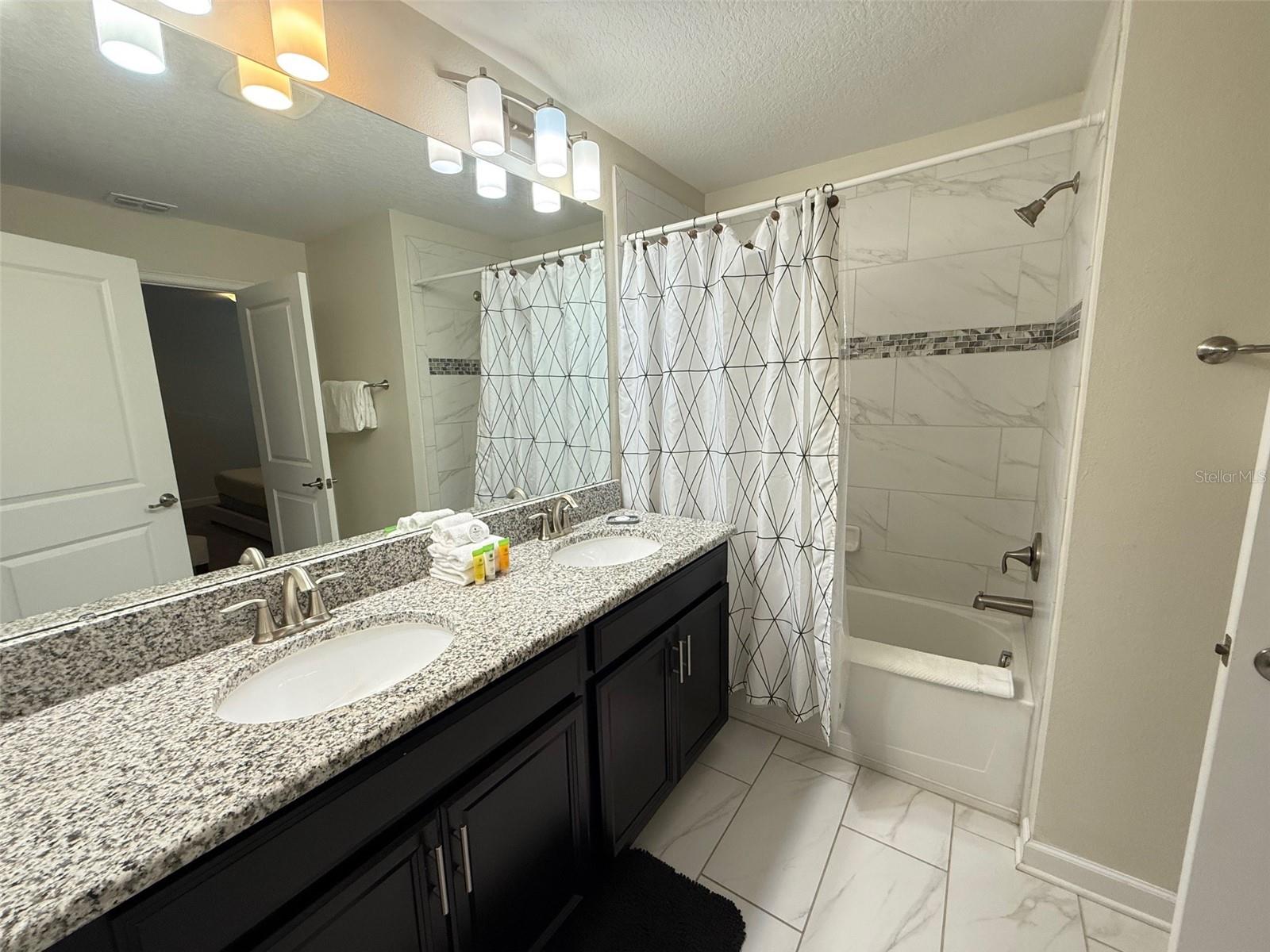 Image 18 of 24 For 9055 Dogleg Drive