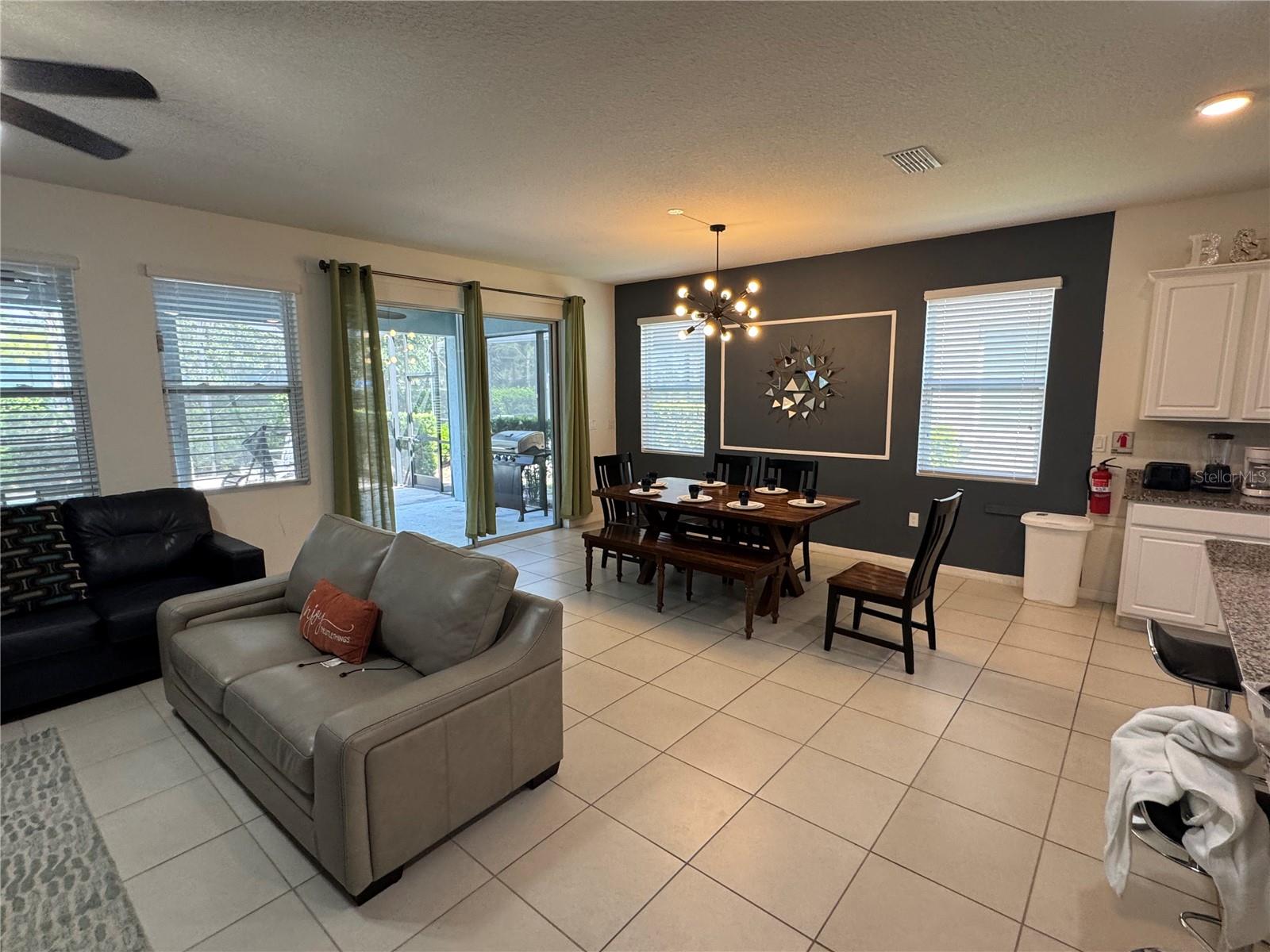 Image 12 of 83 For 5231 Wildwood Way