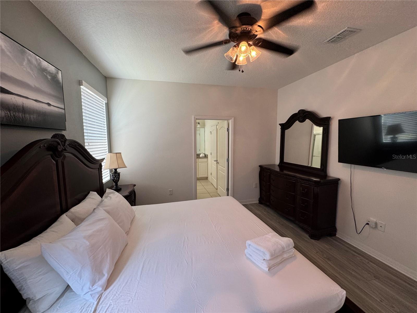 Image 17 of 83 For 5231 Wildwood Way