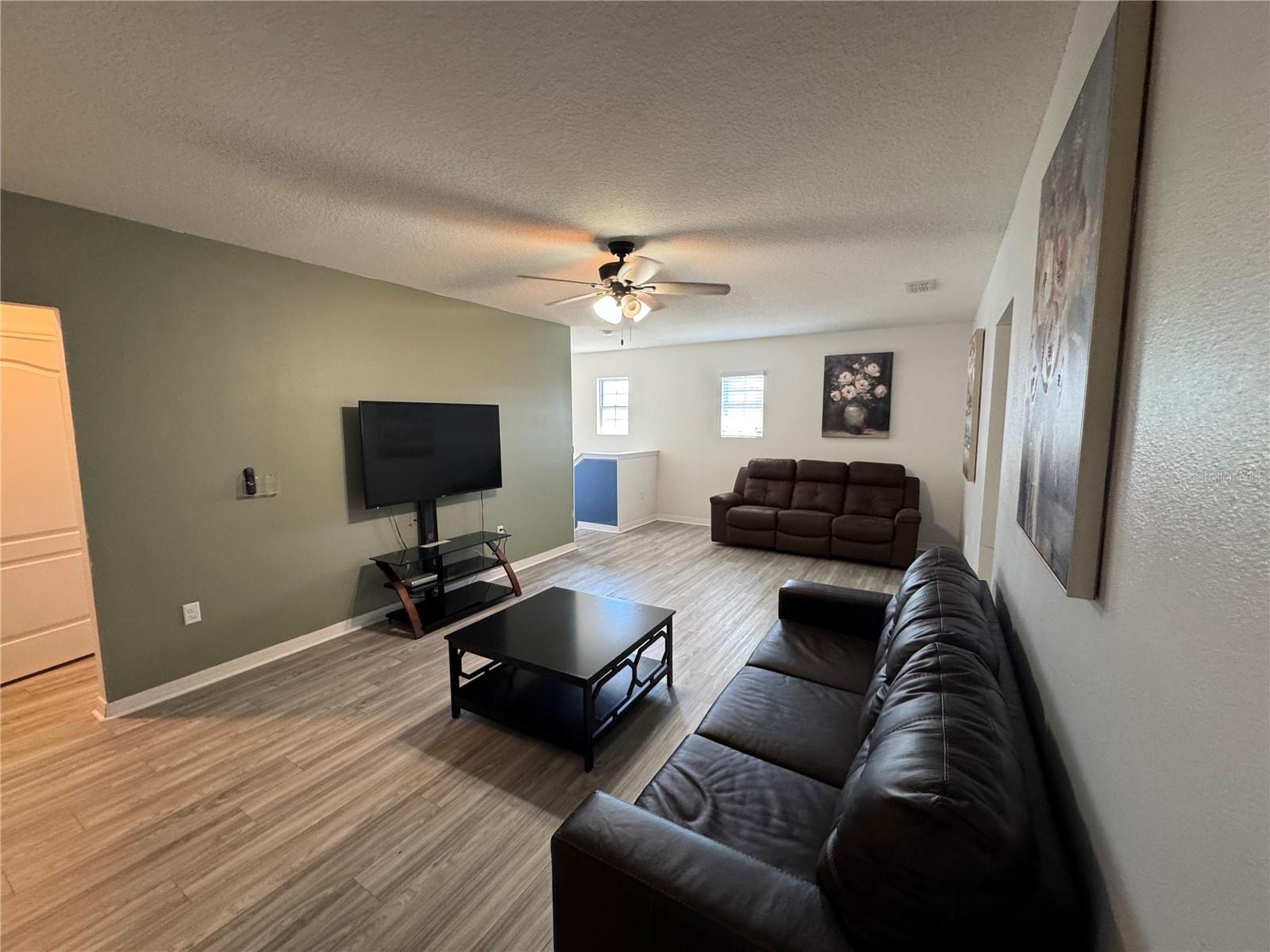 Image 32 of 83 For 5231 Wildwood Way