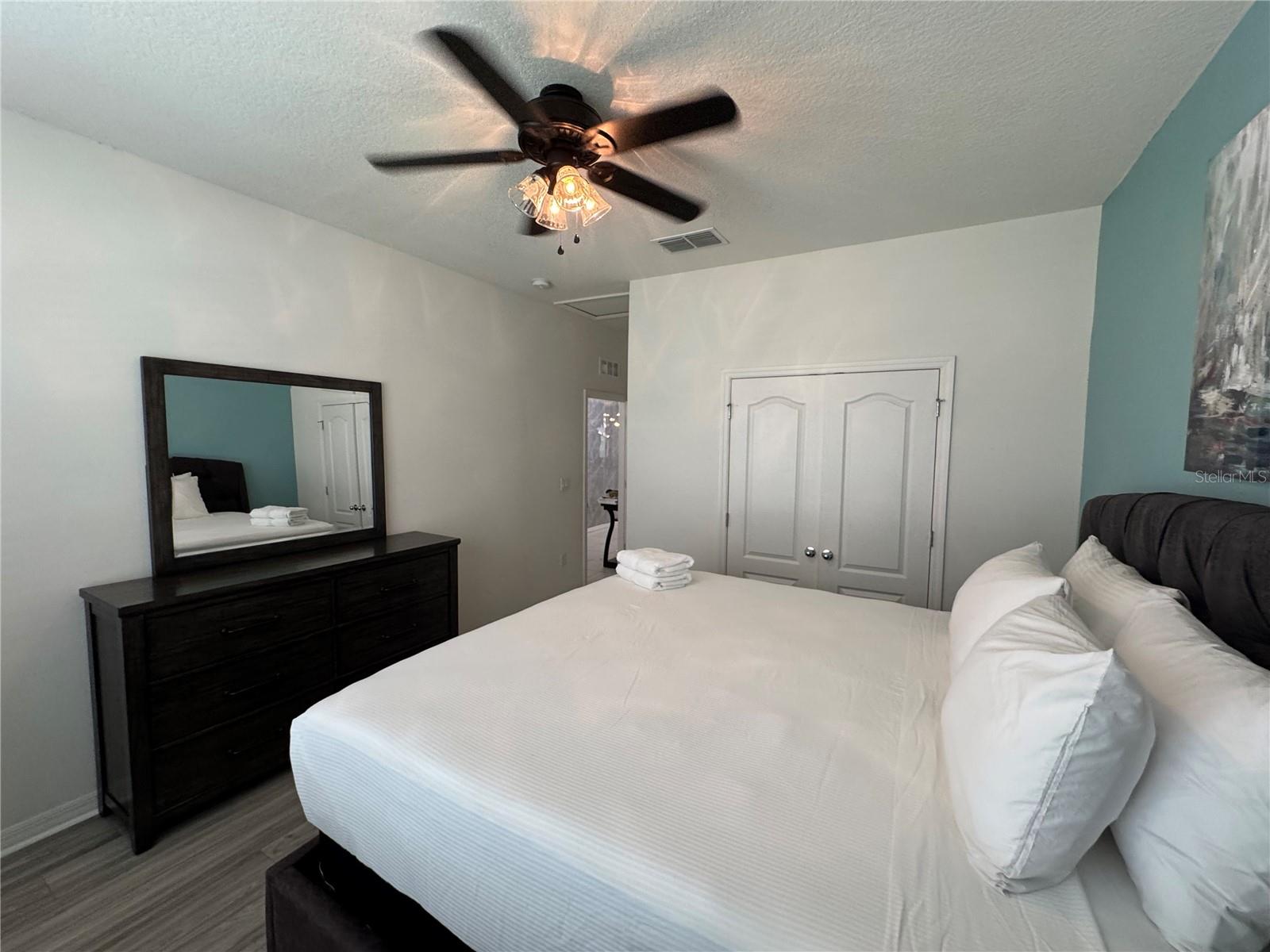 Image 37 of 83 For 5231 Wildwood Way