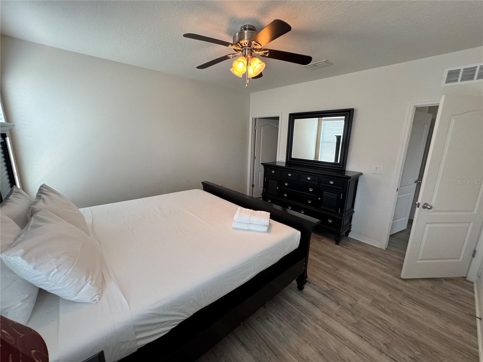 Image 46 of 83 For 5231 Wildwood Way