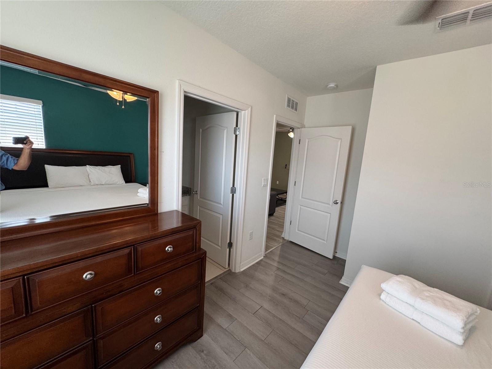 Image 52 of 83 For 5231 Wildwood Way