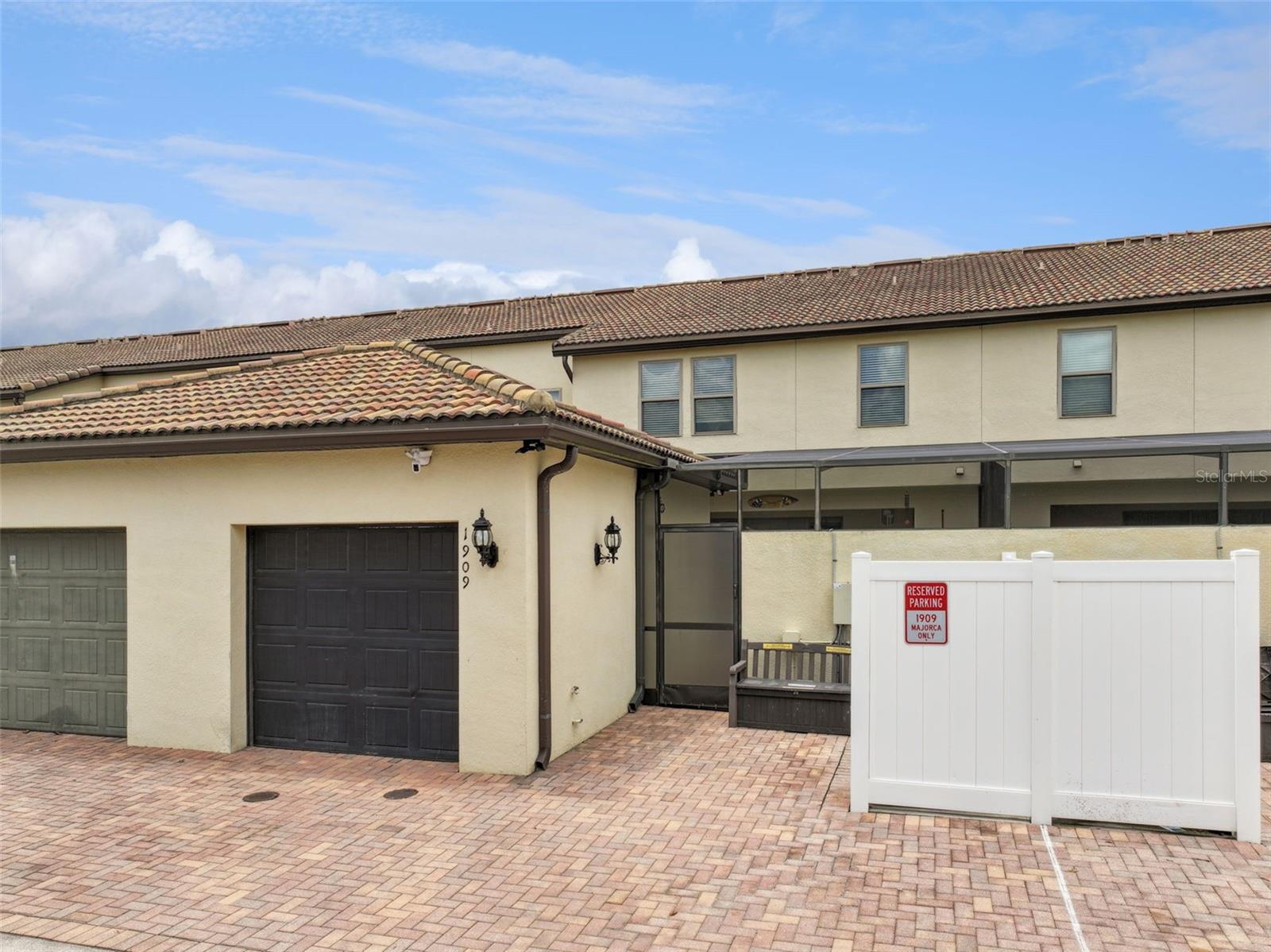 Image 30 of 89 For 1909 Majorca Drive