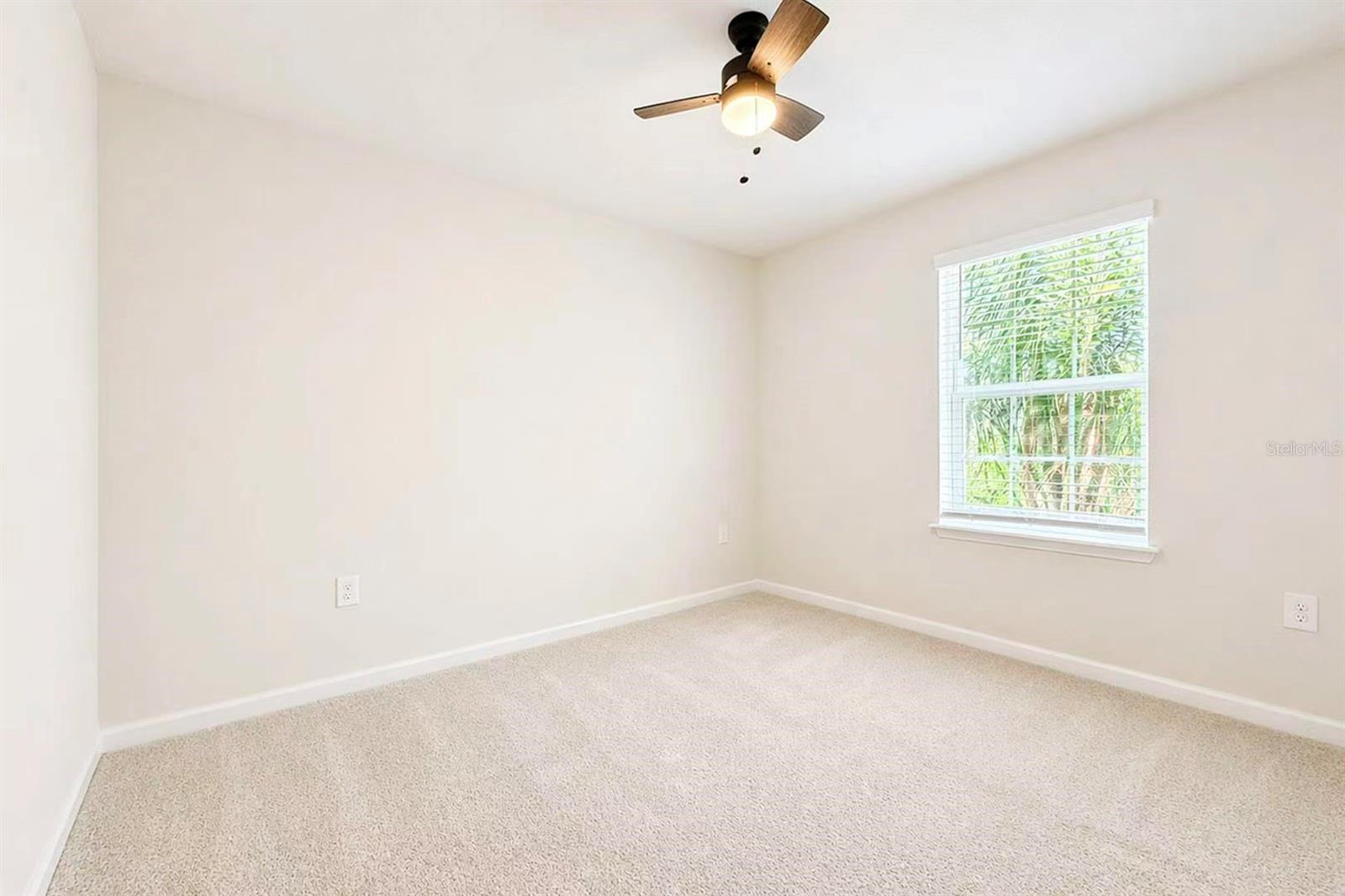 Image 14 of 21 For 6072 Glory Bower Drive