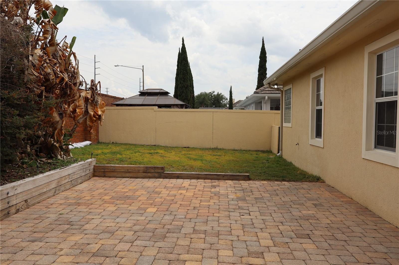 Image 9 of 15 For 10842 Woodchase Circle