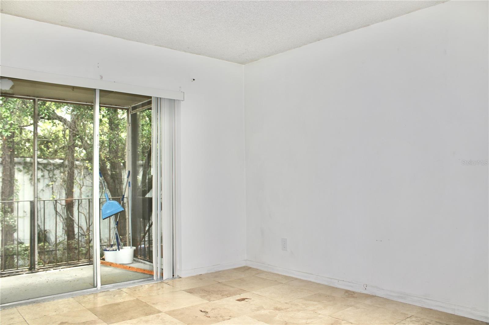 Image 14 of 14 For 1819 Michigan Avenue D