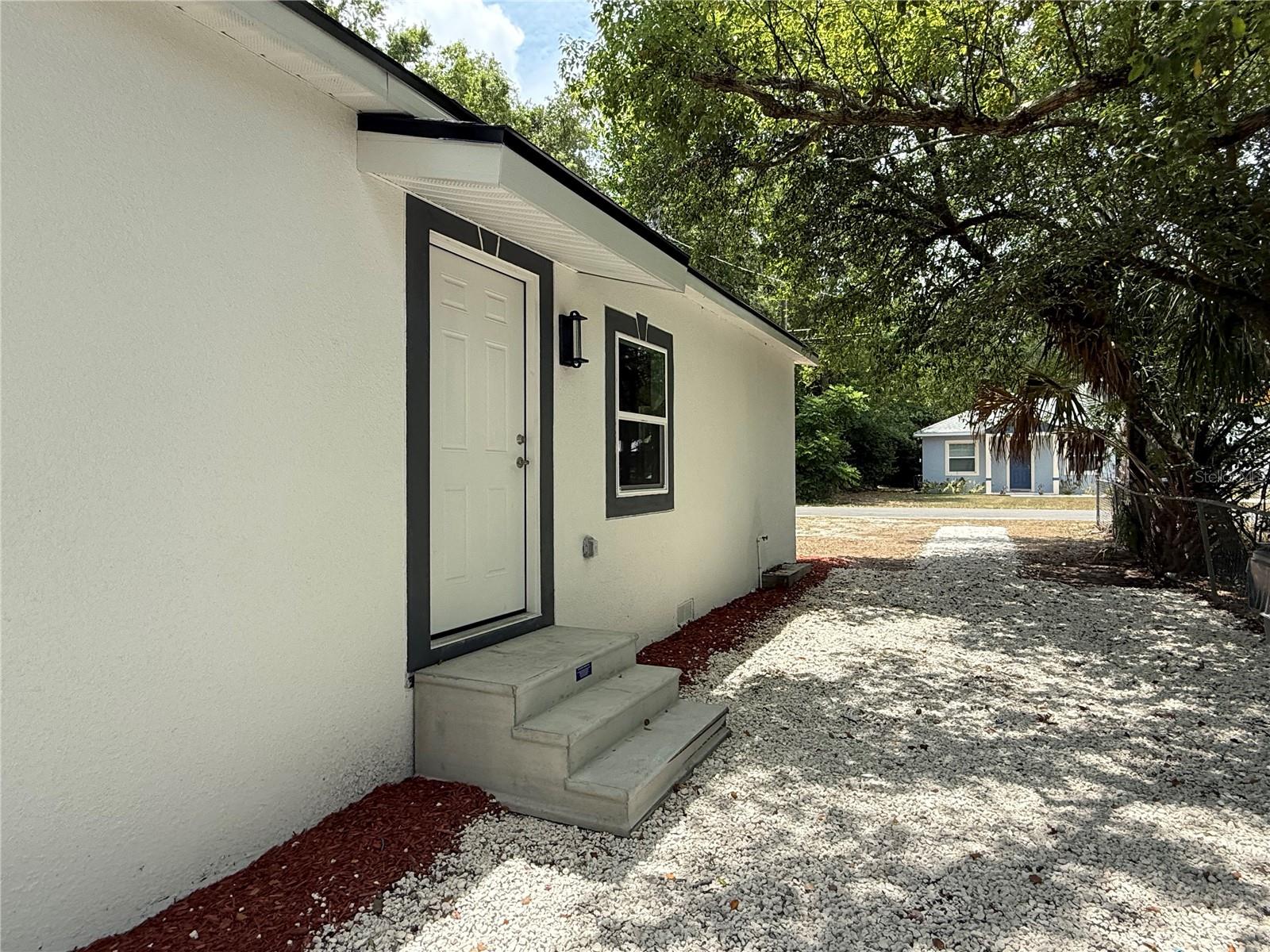 Image 3 of 36 For 120 Herrick Street