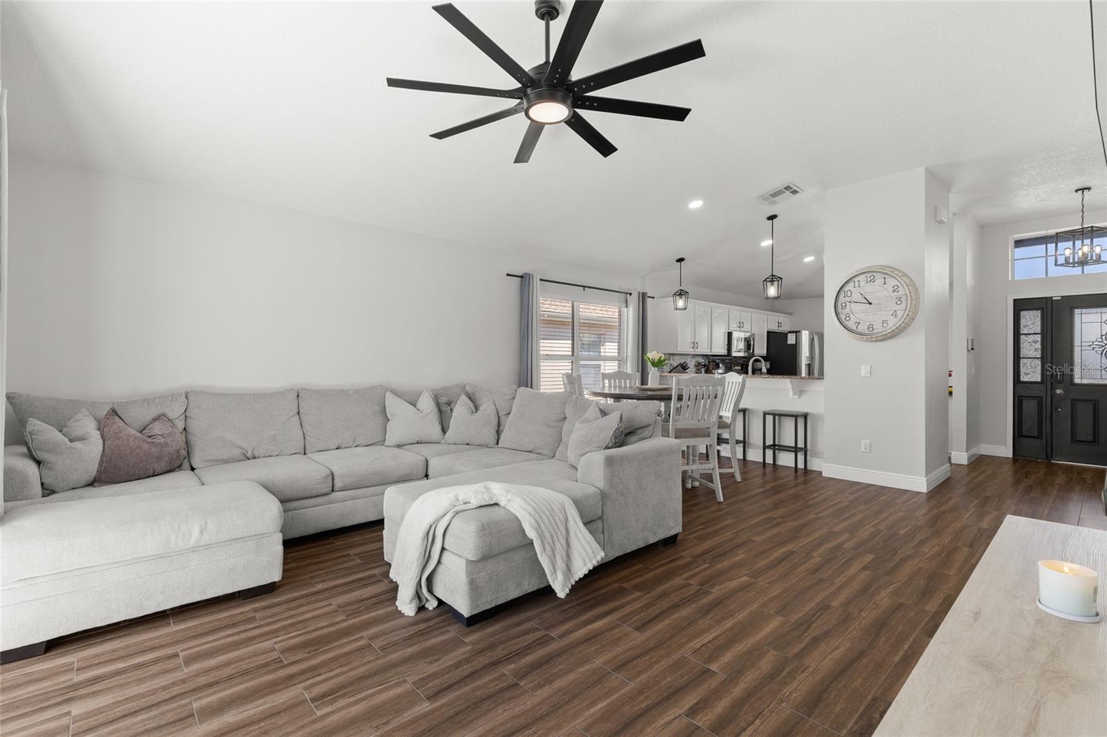 Image 11 of 37 For 4900 Sausalito Lane