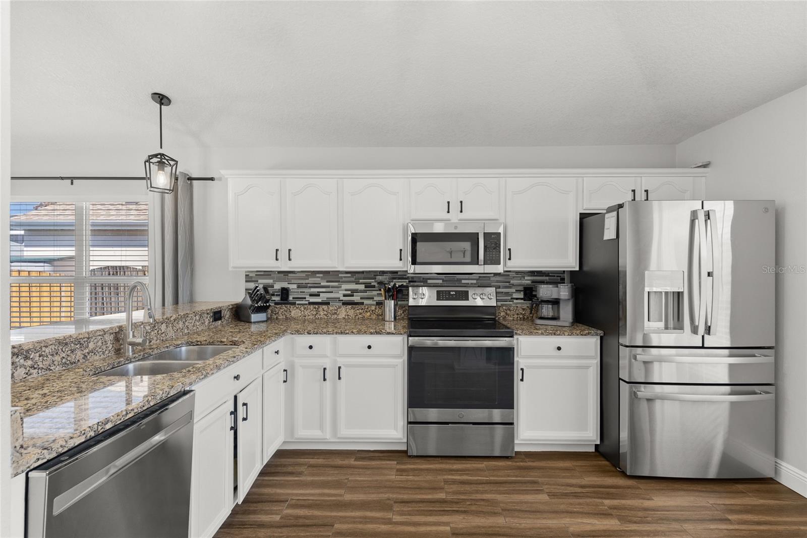Image 6 of 37 For 4900 Sausalito Lane