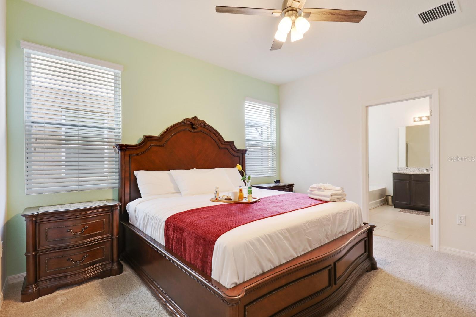 Image 13 of 70 For 5265 Oakbourne Avenue