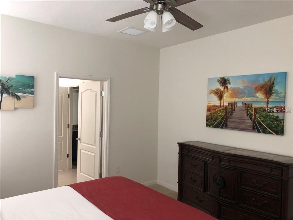 Image 15 of 70 For 5265 Oakbourne Avenue