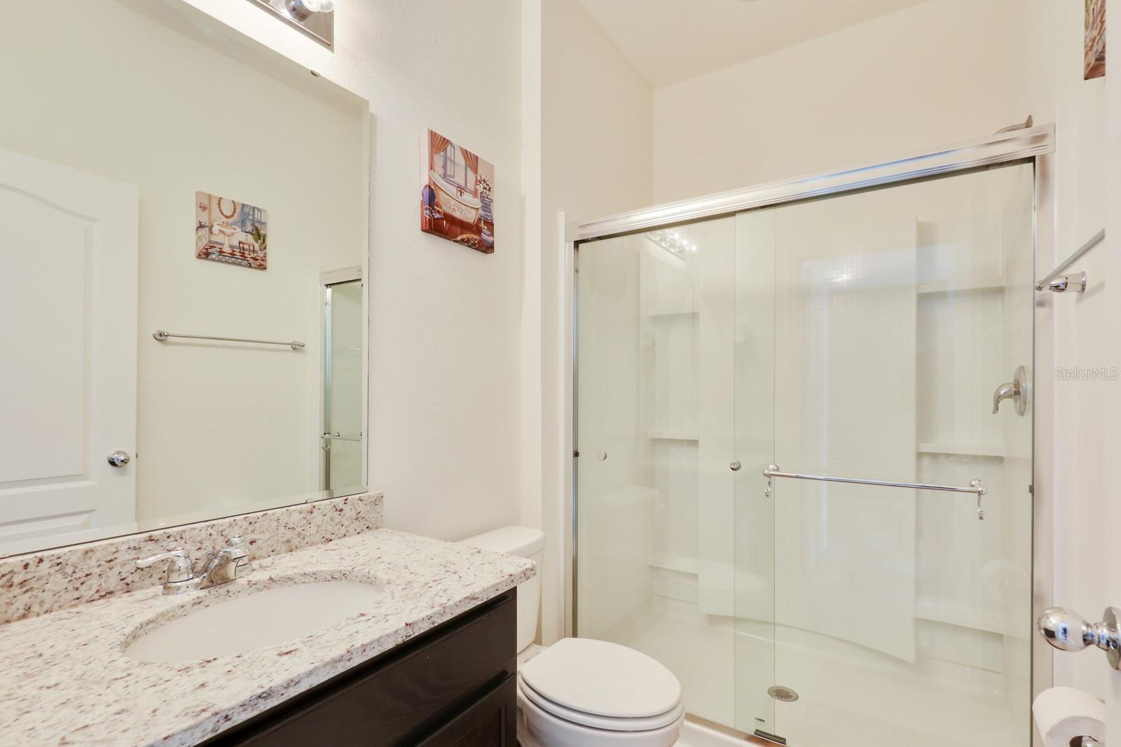 Image 18 of 70 For 5265 Oakbourne Avenue