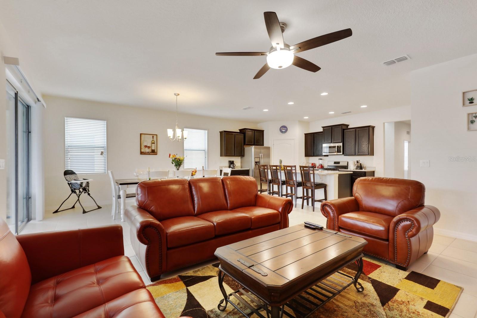 Image 3 of 70 For 5265 Oakbourne Avenue