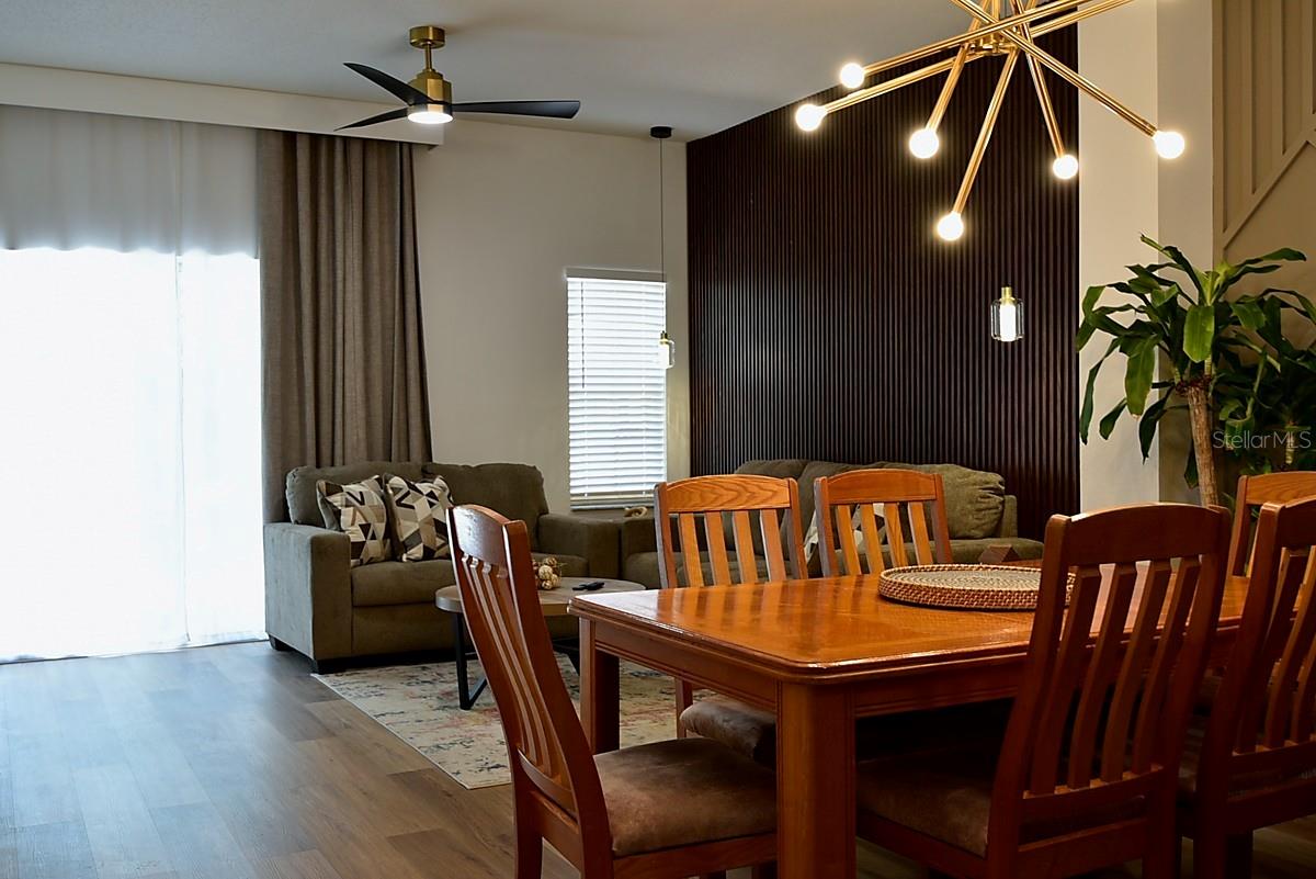 Image 2 of 49 For 1043 Park Ridge Circle