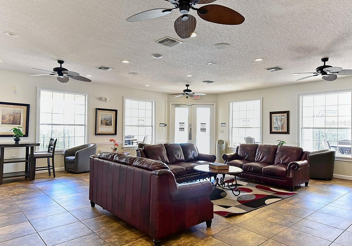 Image 32 of 49 For 1043 Park Ridge Circle