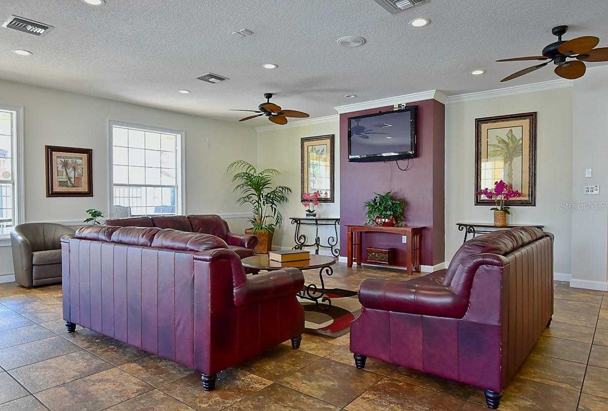 Image 37 of 49 For 1043 Park Ridge Circle
