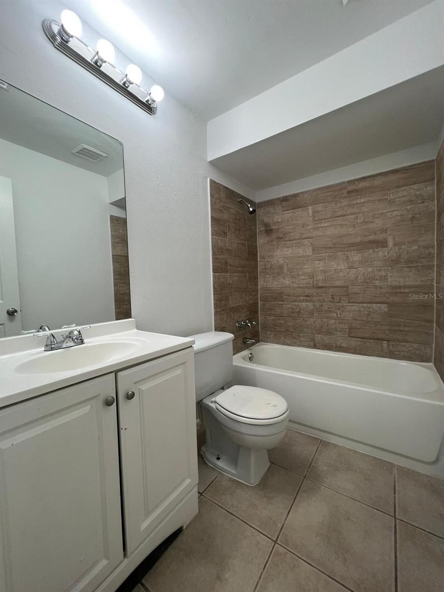 Image 10 of 16 For 4153 Spitfire Avenue