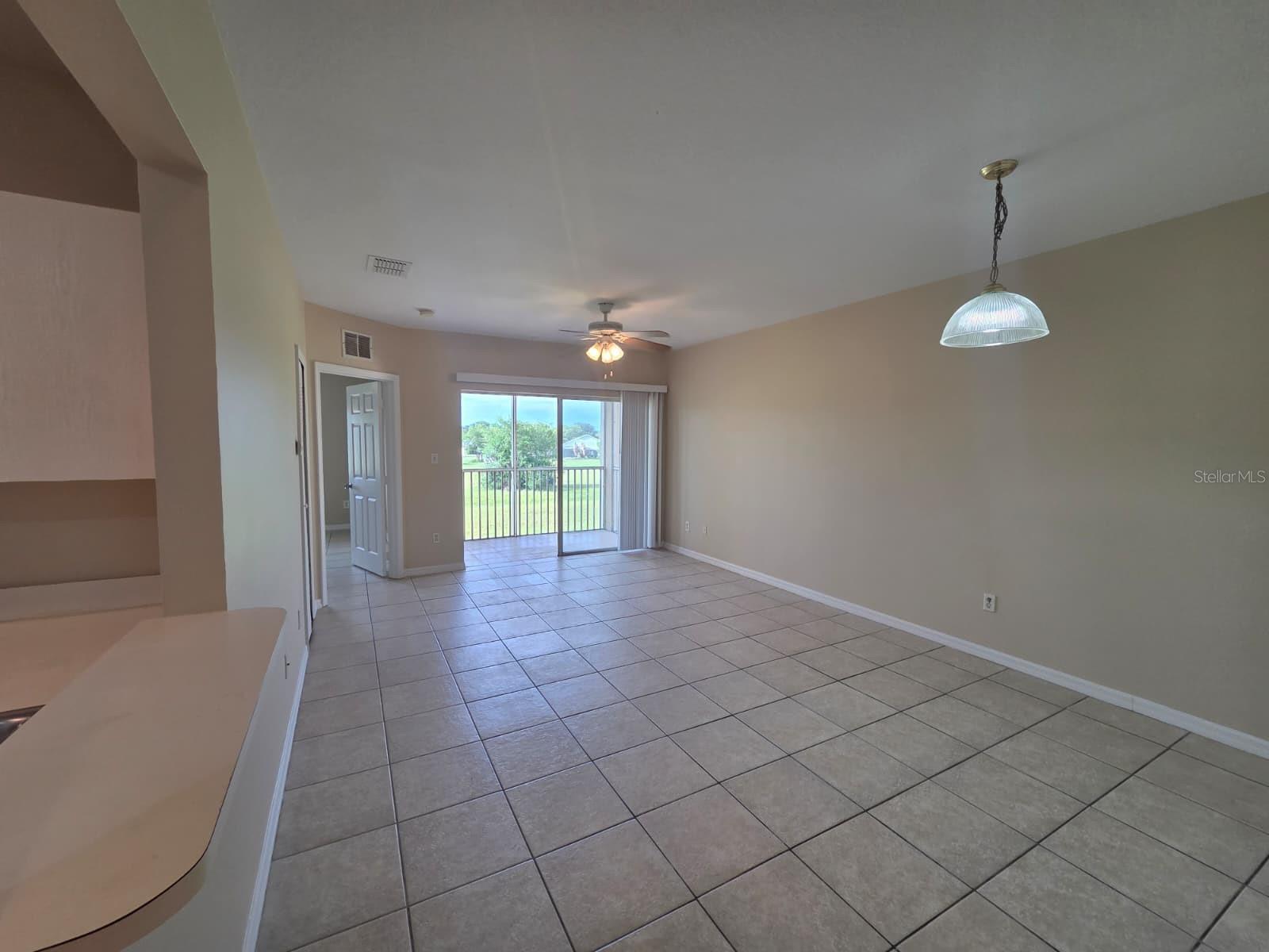 Image 5 of 20 For 489 Las Cortes Lane 204