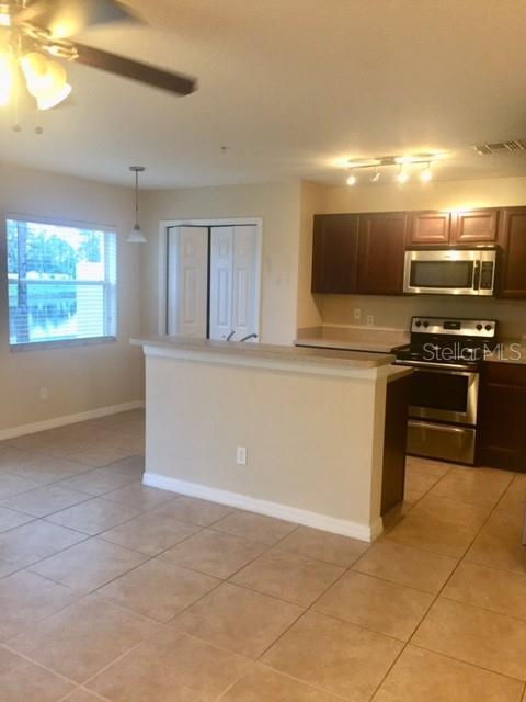 Image 6 of 18 For 322 Artisan Street L