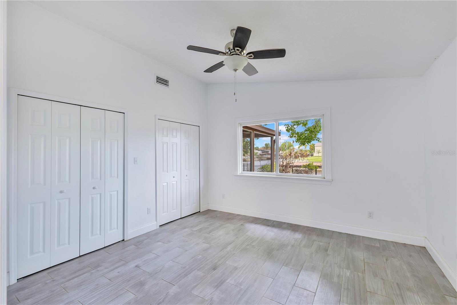 Image 14 of 24 For 1448 Flamingo Drive