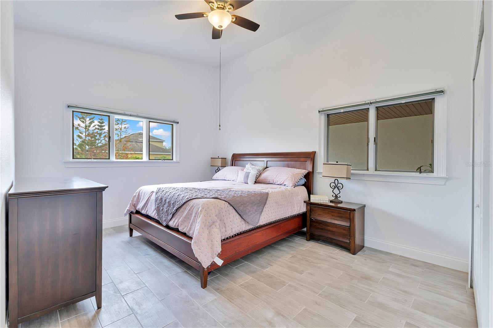 Image 9 of 24 For 1448 Flamingo Drive